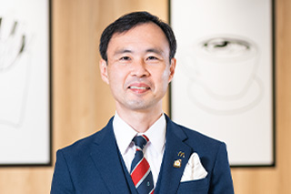 日本マクドナルド株式会社 フランチャイジー 株式会社エムトラスト　三角 恒一