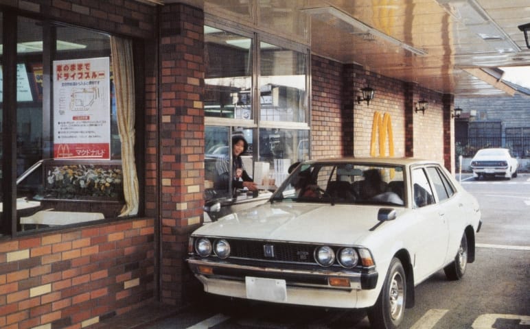 ドライブスルー日本１号店